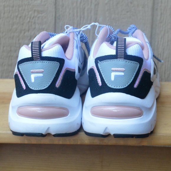 Size 11 Fila Women shoes - Picture 3 of 6